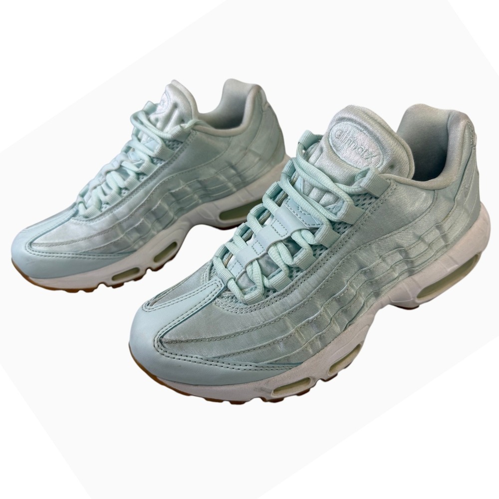 Nike Air Max 95 Satin Fiberglass Women's 8.5 Aqua Gum Sneakers 919491-301